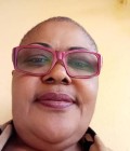 Rencontre Femme Cameroun à Yaoundé  : Gigi, 51 ans